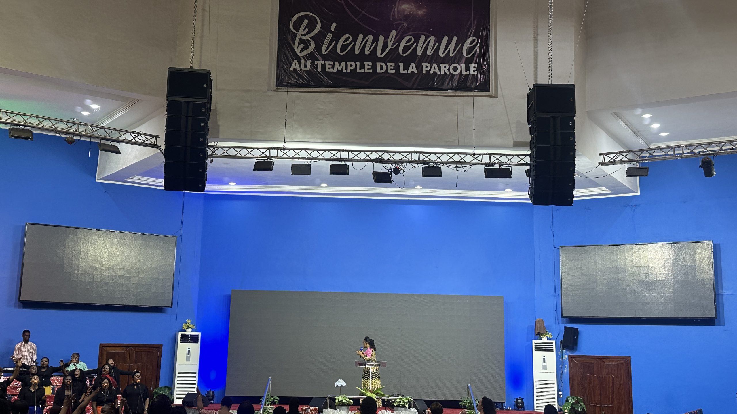 La Parole Eternelle Speaker System